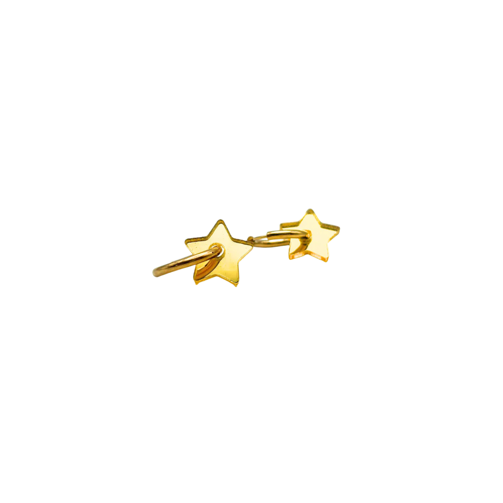Estrella con aro mini dorado